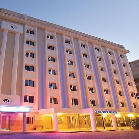 The City Hotel Istanbul Exterior photo